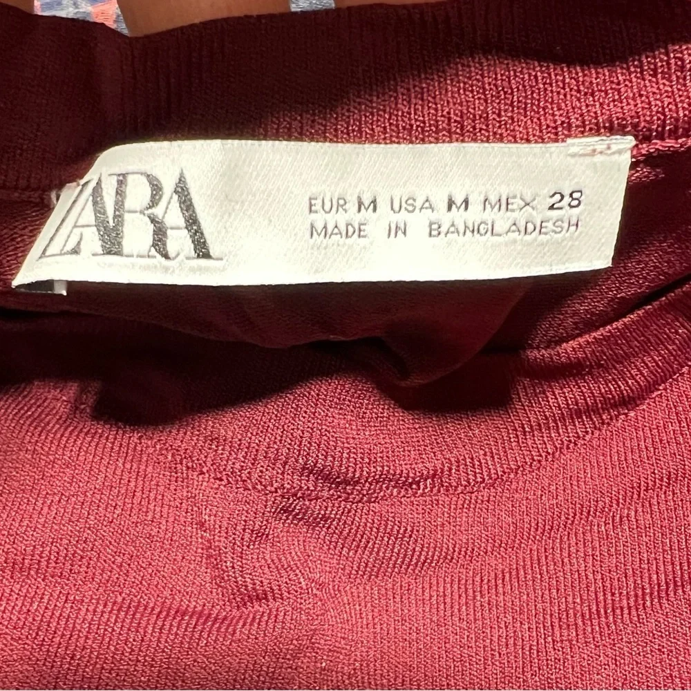 Zara M Burgundy Lightweight Knit Tee Shirt - Picture 3 of 5